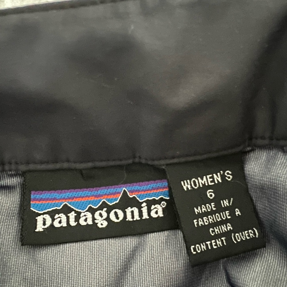 Patagonia women's size 6 ski pants